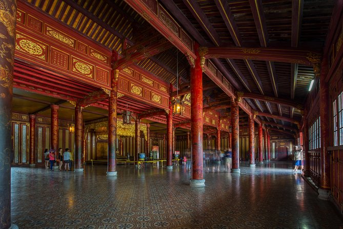 Imperial Hue And Hai Van Pass Full-day Tour - Da Nang to Hai Van Pass: the quick climb that sets the mood