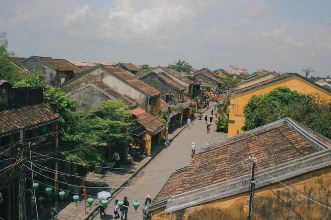 Lady Buddha, Monkey Mountain, Marble Mountain, Hoi An PrivateTour - Hoi An Ancient Town: the guide makes the difference