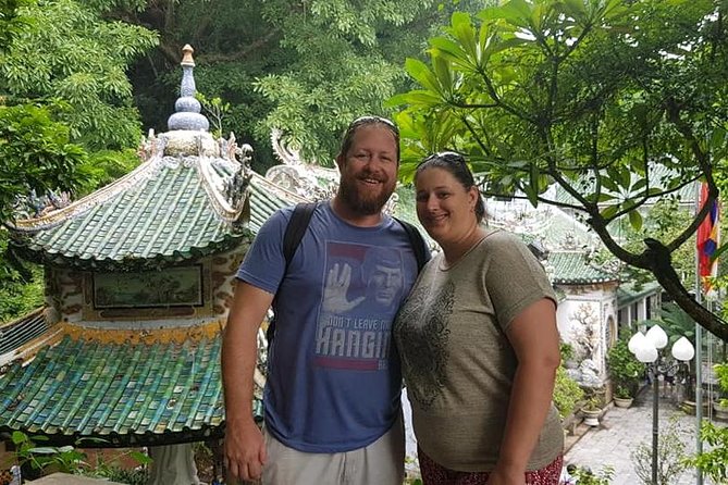 MARBLE MOUNTAIN-AM PHU Cave & HOI AN -Colourful Lantern Boat Ride - Night lantern route: the 20-minute sampan ride and evening streets