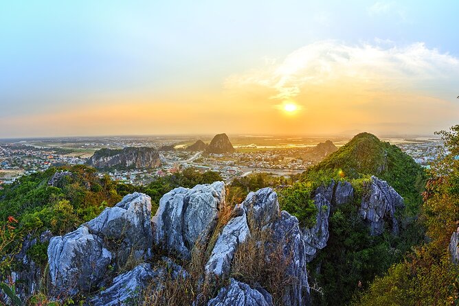 Marble Mountains - Hoi An Ancient Town Afternoon Tours FROM DANANG(15H30-21H) - The timing that makes this tour feel easy (3:30 pm to about 9:00 pm)
