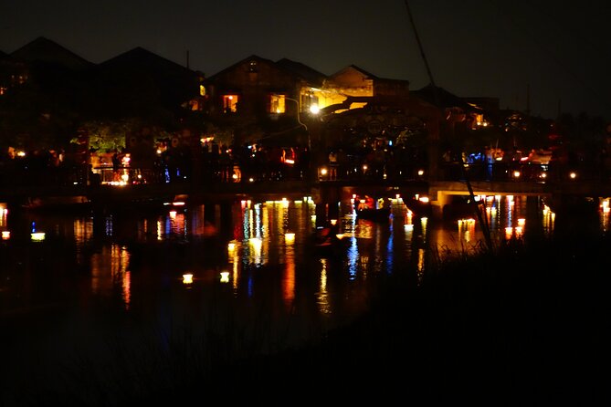 Marble Mountains - Hoi An Ancient Town Afternoon Tours FROM DANANG(15H30-21H) - The included dinner: what you’ll likely eat and how to enjoy it