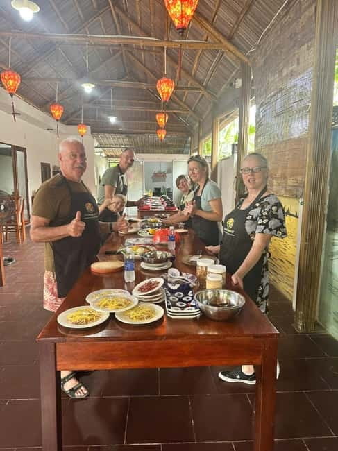 Market Tour, Basket Boat Ride & Cooking Class by Hangcoconut - Key things I’d plan around