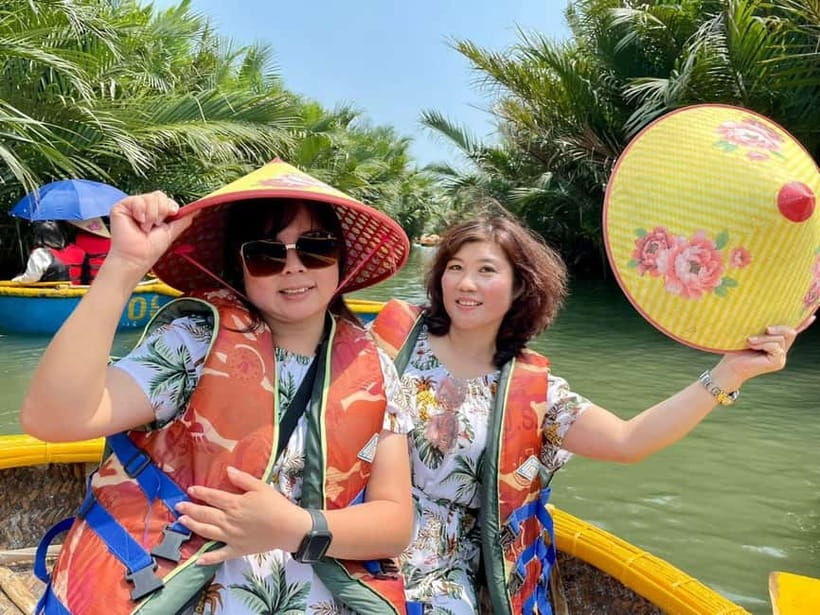 Market Tour, Basket Boat Ride & Cooking Class by Hangcoconut - Price and value: why $11 can feel like a bargain