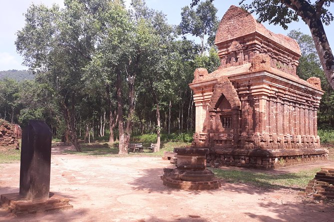 My Son Sanctuary and Marble Mountains from HOI AN OR DA NANG - My Son Sanctuary: Hindu temples, ruins, and the Hindu museum