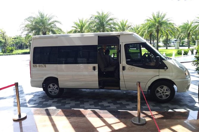 Private Car Transfer Da Nang Airport To Hoi An - The car ride itself: comfort, air-con, and luggage reality