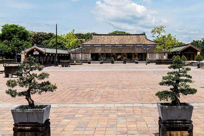 Private Full-Day Tour of Hue from Da Nang or Hoi An City - Tu Duc Tomb: the emperor who designed his own story