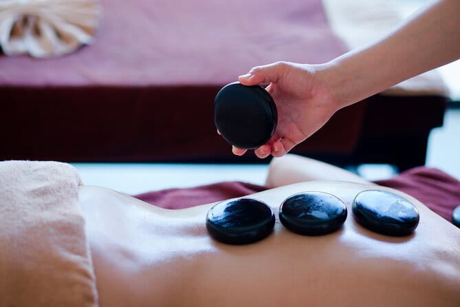 Private Panda Massage in Da Nang Vietnam - Your private hour: From check-in to bottled-water finish