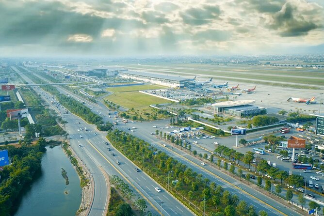 Private transfer Danang airport - Hotels in Danang - Airport Pickup That Beats the First-Hour Taxi Fight