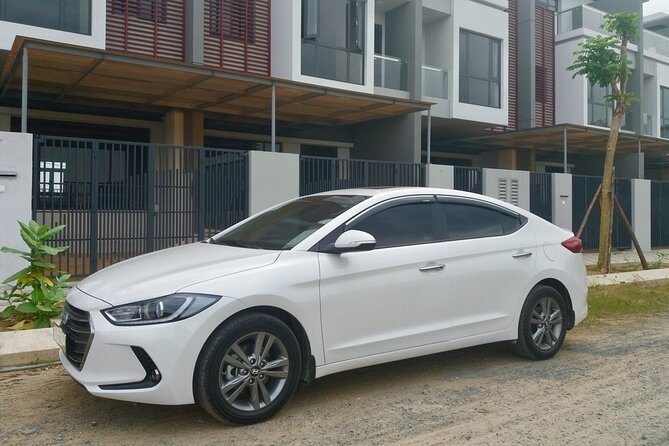 (TOP) Private car: Da Nang/Da Nang Airport (DAD) from/to Hoi An - Car comfort and luggage limits that affect real travelers