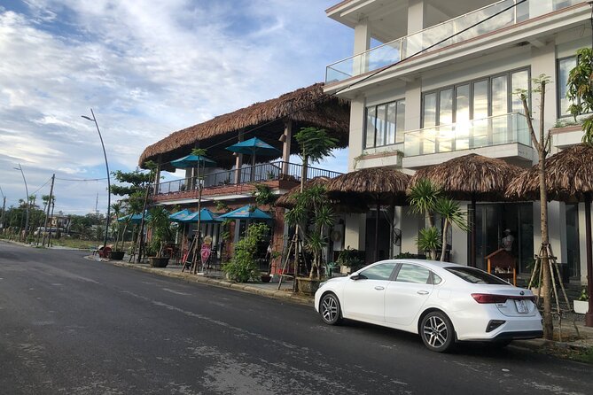 Transfer from Da Nang airport to Hoi An by private cars - Private transfer beats the airport pickup gamble in Da Nang