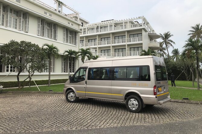 Transfer from Da Nang airport to Hoi An by private cars - Where the driver waits: terminal spots that save real time
